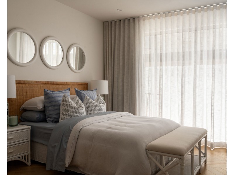 5 Paterson Place, Paradise Point QLD 4216