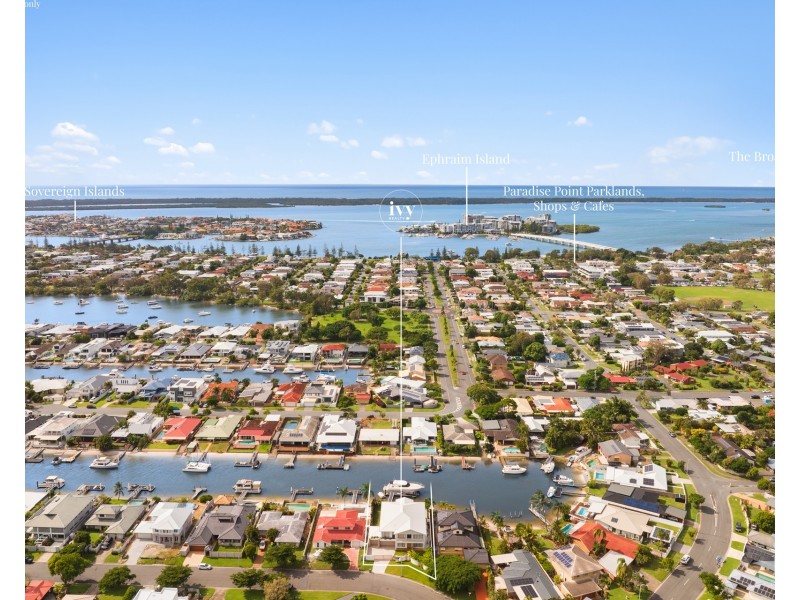 5 Paterson Place, Paradise Point QLD 4216