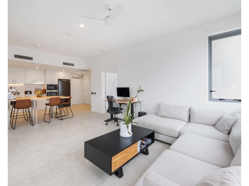 205/93 Sheehan Avenue, Hope Island QLD 4212
