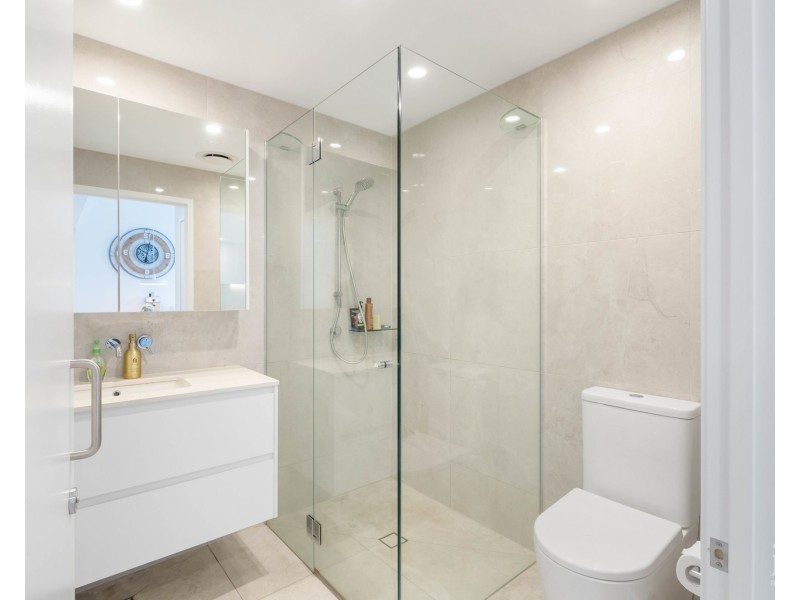 205/93 Sheehan Avenue, Hope Island QLD 4212