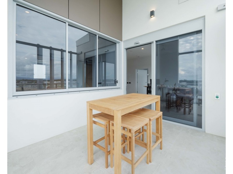 205/93 Sheehan Avenue, Hope Island QLD 4212