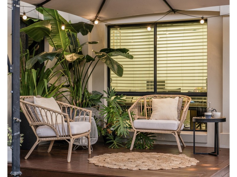 12 Queen Anne Court, Sovereign Islands QLD 4216