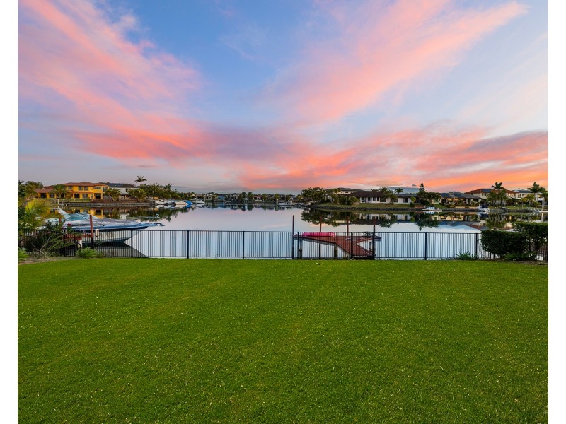 30 The Peninsula, Helensvale QLD 4212