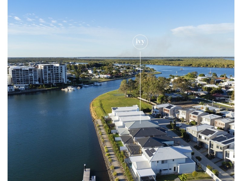 4 Lyra Avenue, Hope Island QLD 4212