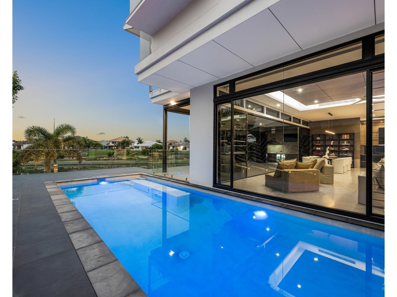 9 Temple Island Circuit, Oxenford QLD 4210