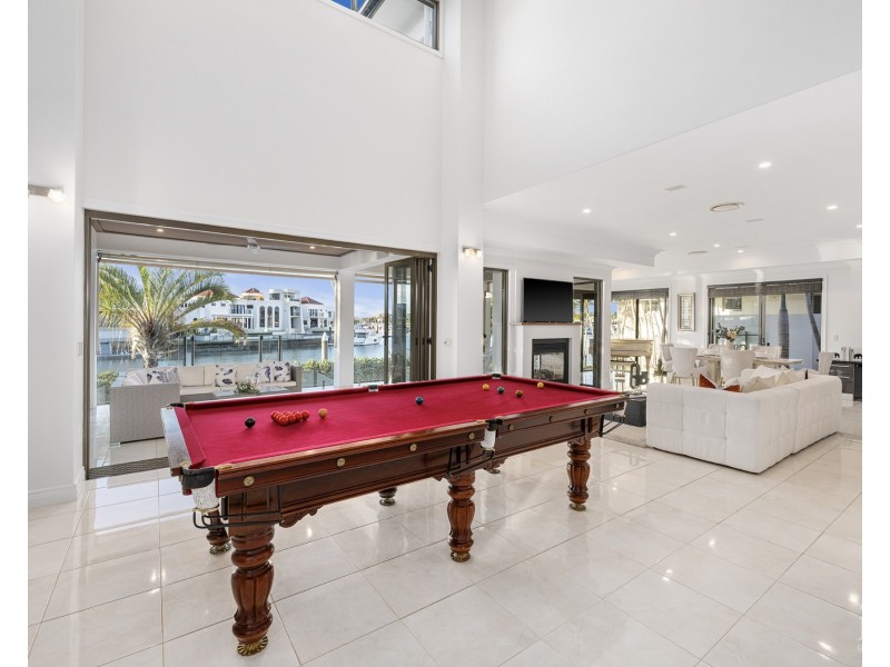 2210 Taromeo Court, Hope Island QLD 4212