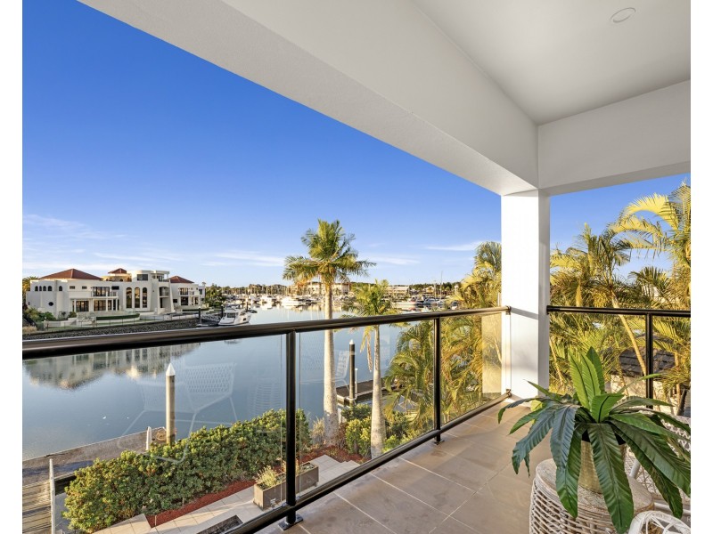 2210 Taromeo Court, Hope Island QLD 4212
