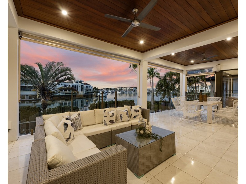 2210 Taromeo Court, Hope Island QLD 4212