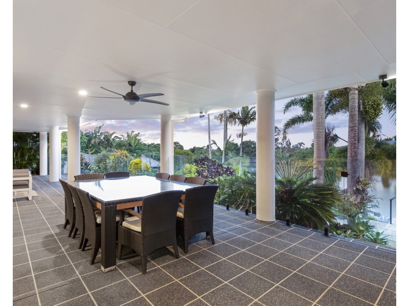28 Kawana Crescent, Ashmore QLD 4214