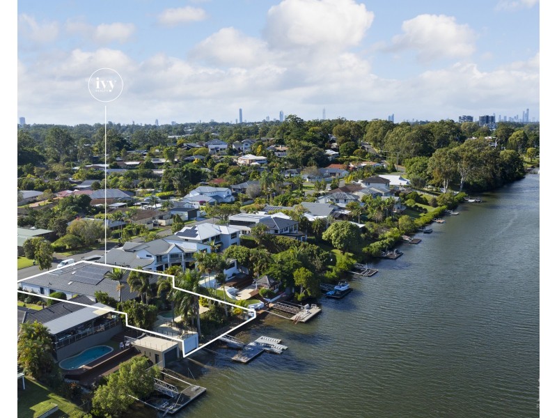 28 Kawana Crescent, Ashmore QLD 4214
