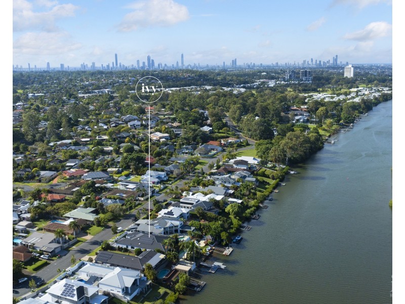 28 Kawana Crescent, Ashmore QLD 4214
