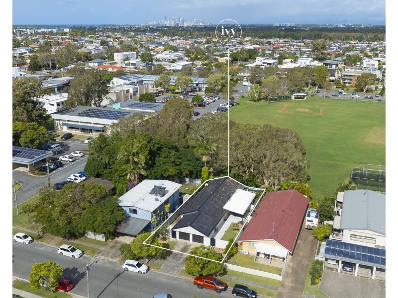 1&2/24 Bruce Avenue, Paradise Point QLD 4216