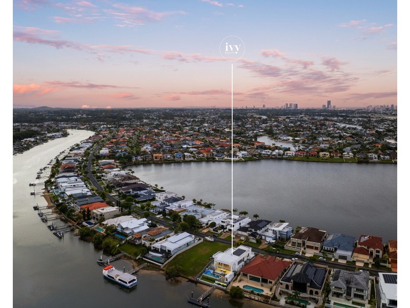 117 Sir Bruce Small Boulevard, Benowa Waters QLD 4217