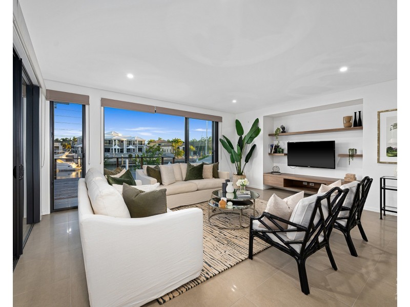 41 The Peninsula, Sovereign Islands QLD 4216