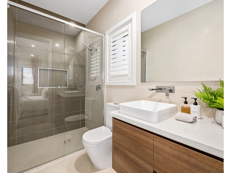 41 The Peninsula, Sovereign Islands QLD 4216