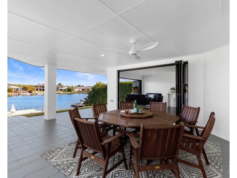 44 The Peninsula, Helensvale QLD 4212