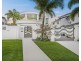 23 Queen Guineveres Place, Sovereign Islands QLD 4216