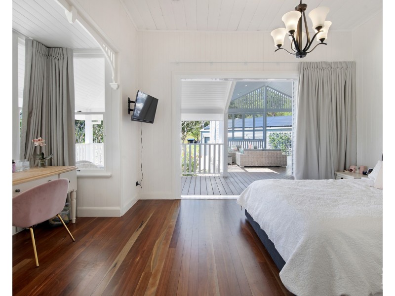 76 Holyrood Road, Maudsland QLD 4210