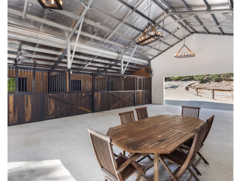 76 Holyrood Road, Maudsland QLD 4210