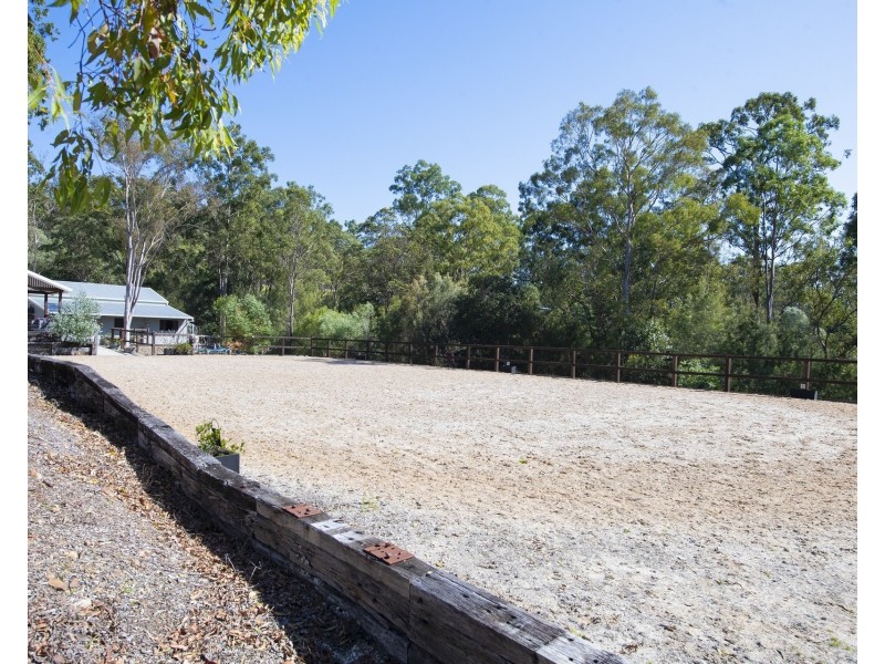 76 Holyrood Road, Maudsland QLD 4210