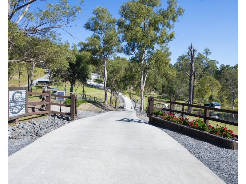 76 Holyrood Road, Maudsland QLD 4210