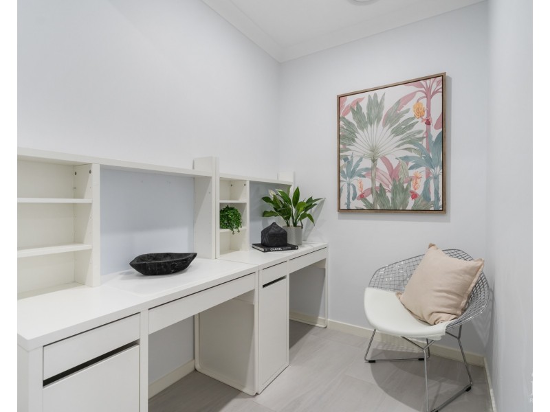 37 Amazon Circuit, Helensvale QLD 4212