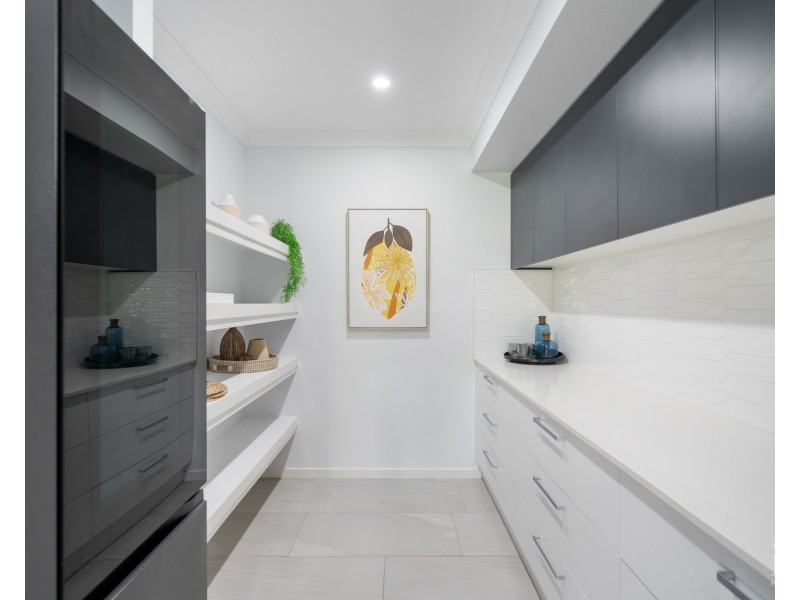 37 Amazon Circuit, Helensvale QLD 4212