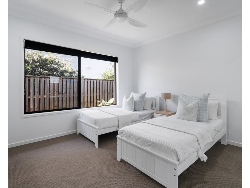 37 Amazon Circuit, Helensvale QLD 4212