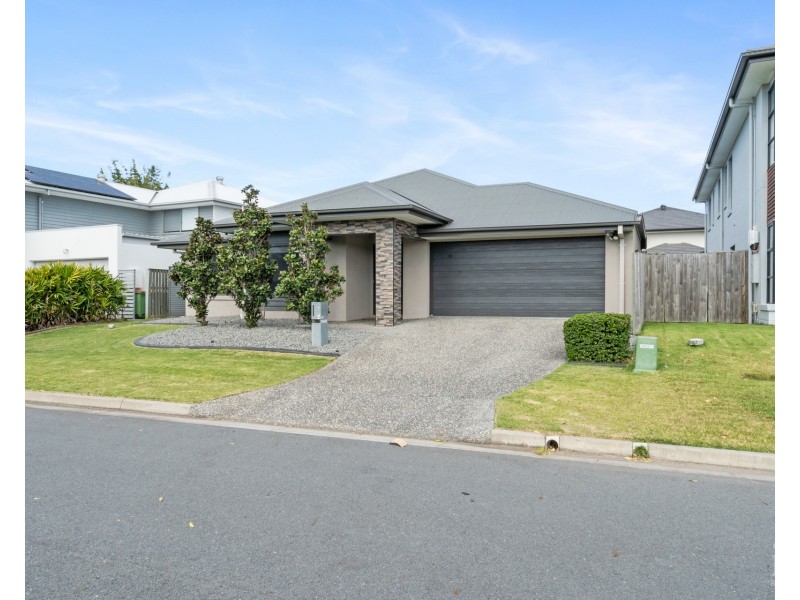 37 Amazon Circuit, Helensvale QLD 4212