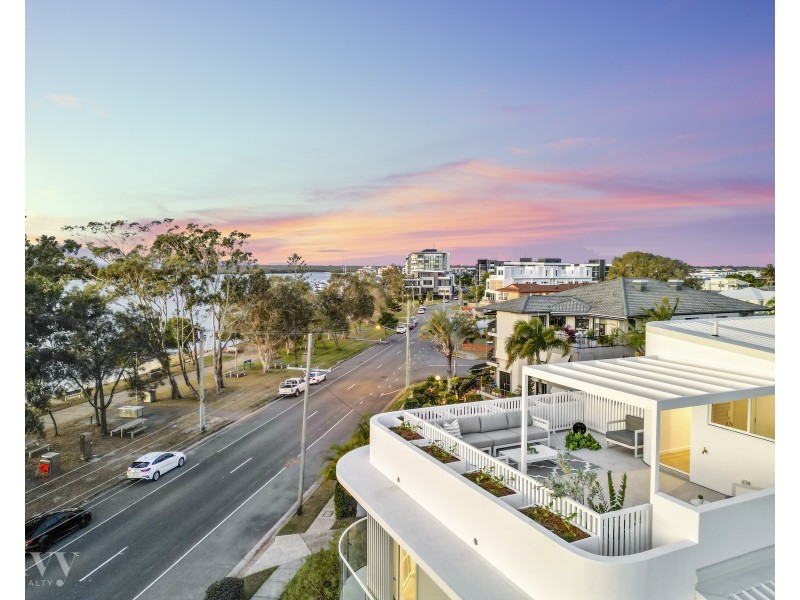2-4/3 Esplanade West, Paradise Point QLD 4216