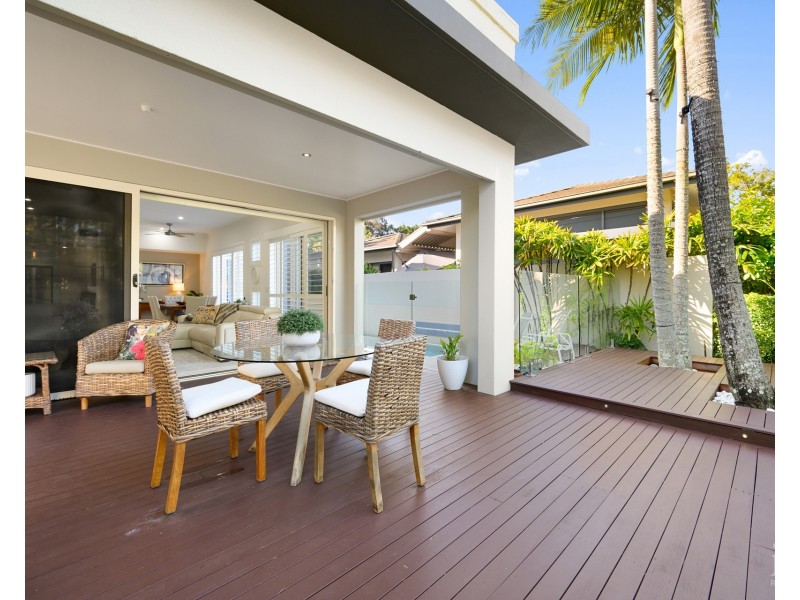 6016 Calardo Avenue, Hope Island QLD 4212