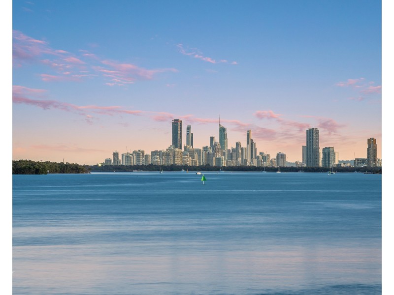 23 King Arthurs Court, Sovereign Islands QLD 4216