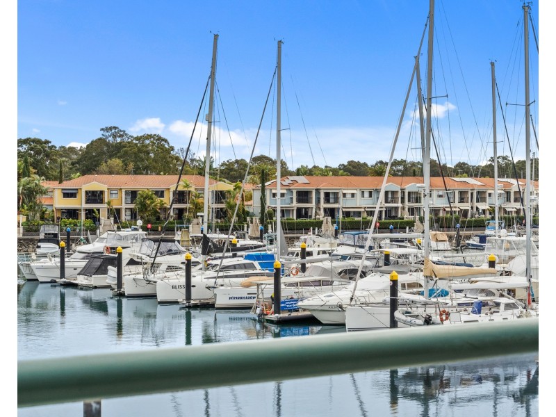 17/20 Masthead Drive, Raby Bay QLD 4163