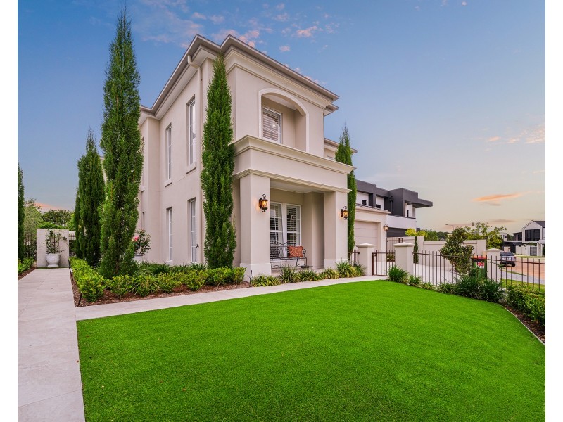 1931 Pinehurst Drive, Sanctuary Cove QLD 4212