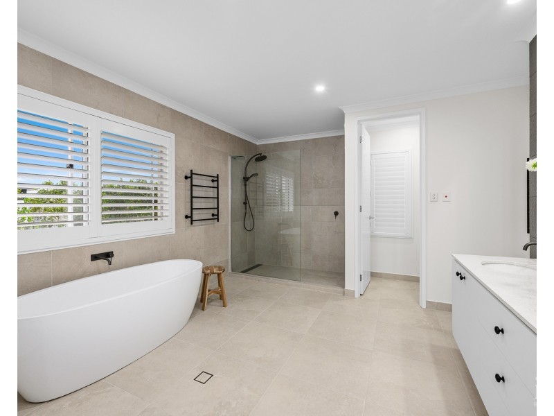 1931 Pinehurst Drive, Sanctuary Cove QLD 4212