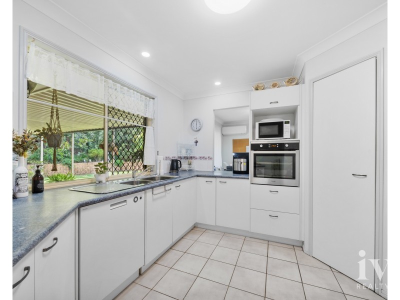 16 Peace Court, Mount Warren Park QLD 4207