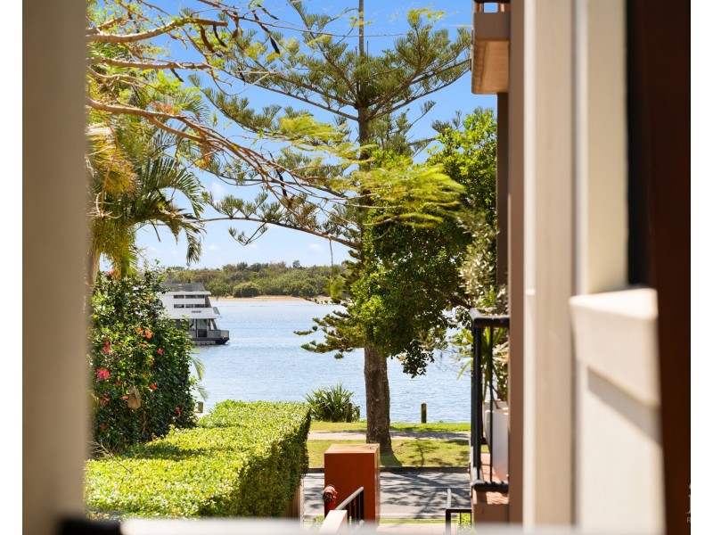 7/434 Marine Parade, Biggera Waters QLD 4216