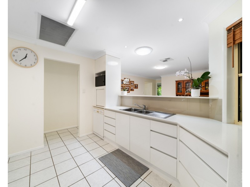 5 Peace Court, Mount Warren Park QLD 4207