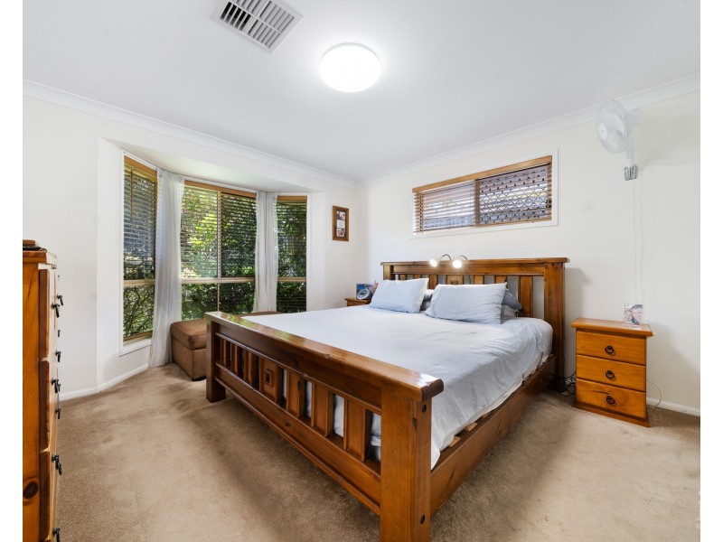 5 Peace Court, Mount Warren Park QLD 4207