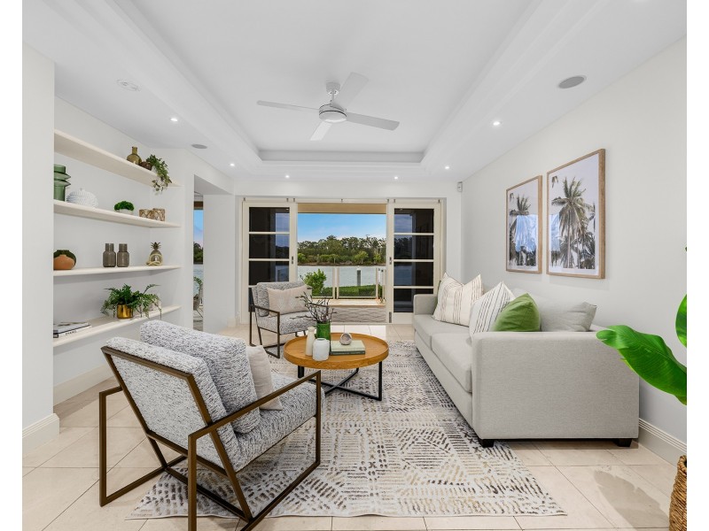 1011 Rosebank Way, Hope Island QLD 4212