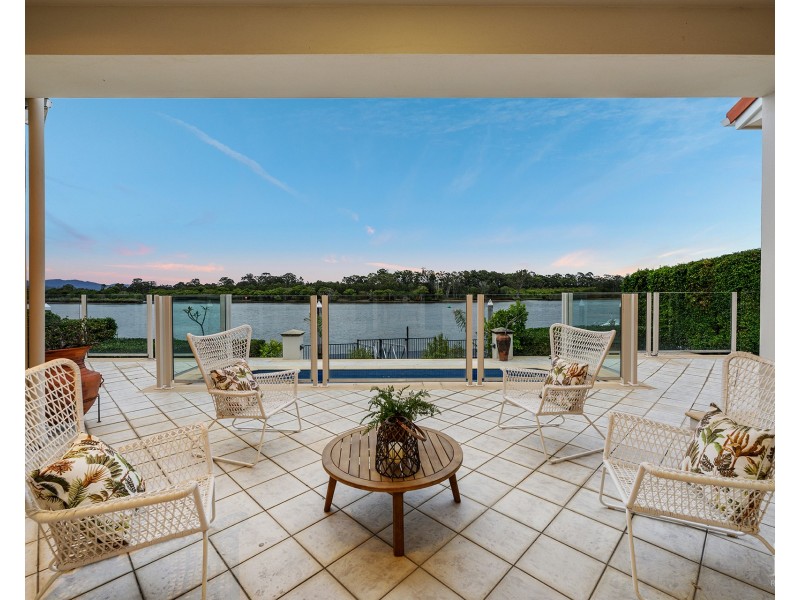 1011 Rosebank Way, Hope Island QLD 4212