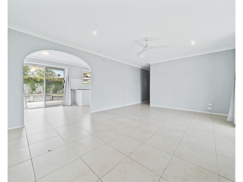 9 Yeomans Street, Mount Warren Park QLD 4207