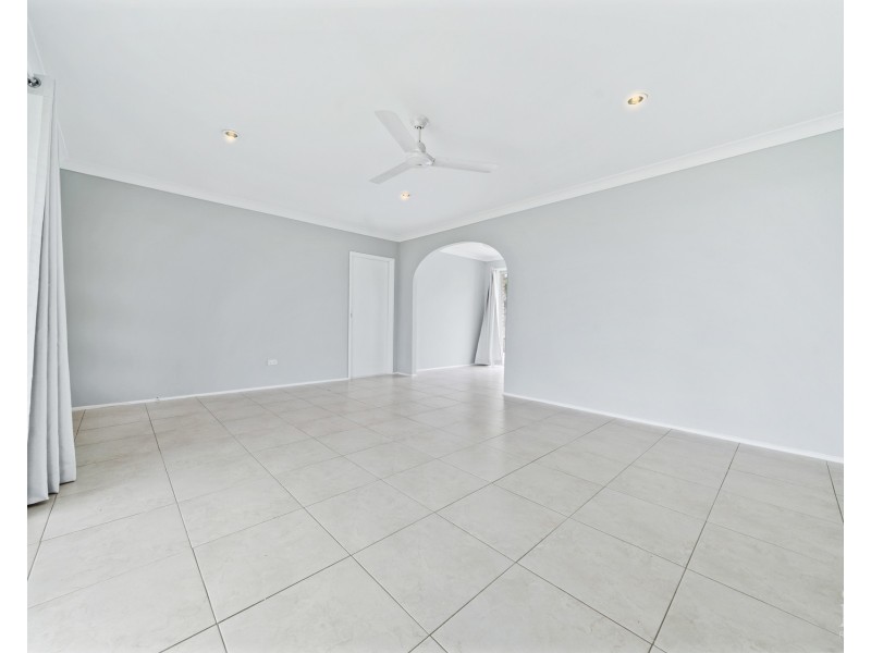 9 Yeomans Street, Mount Warren Park QLD 4207