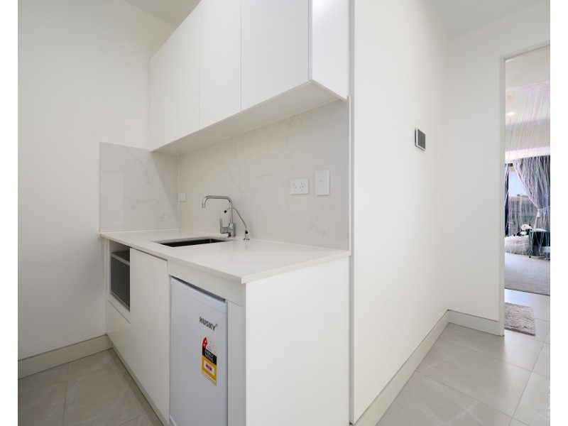 79 The Sovereign Mile, Sovereign Islands QLD 4216