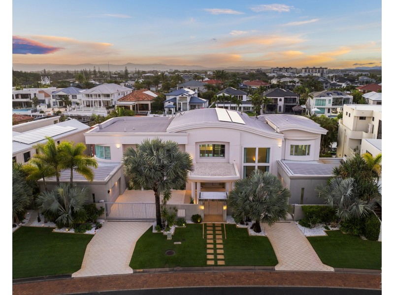 21-23 The Peninsula, Sovereign Islands QLD 4216