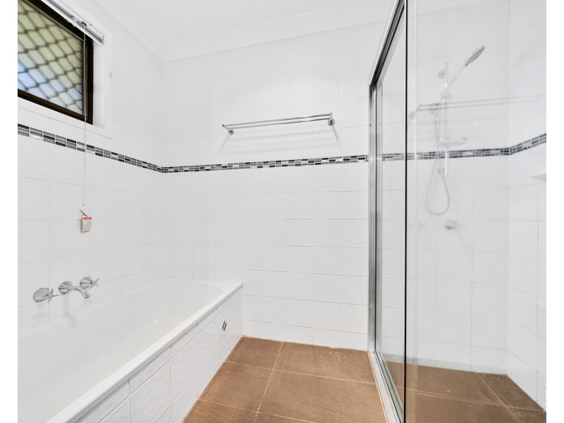 41 Robert Stanley Drive, Mount Warren Park QLD 4207