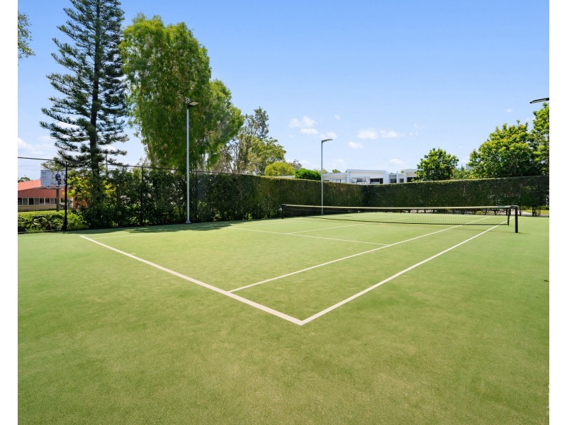 3601/323 Bayview Street, Hollywell QLD 4216