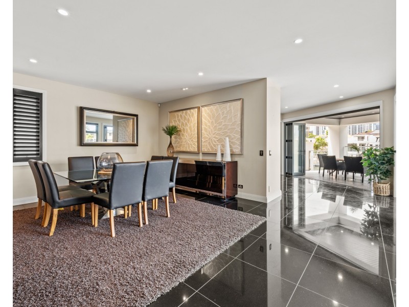 25 Buccaneer Court, Paradise Waters QLD 4217