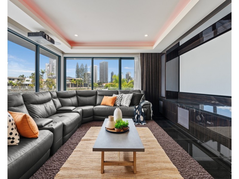 25 Buccaneer Court, Paradise Waters QLD 4217