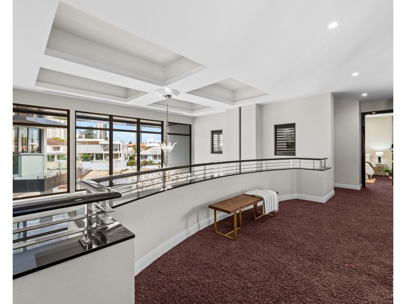 25 Buccaneer Court, Paradise Waters QLD 4217